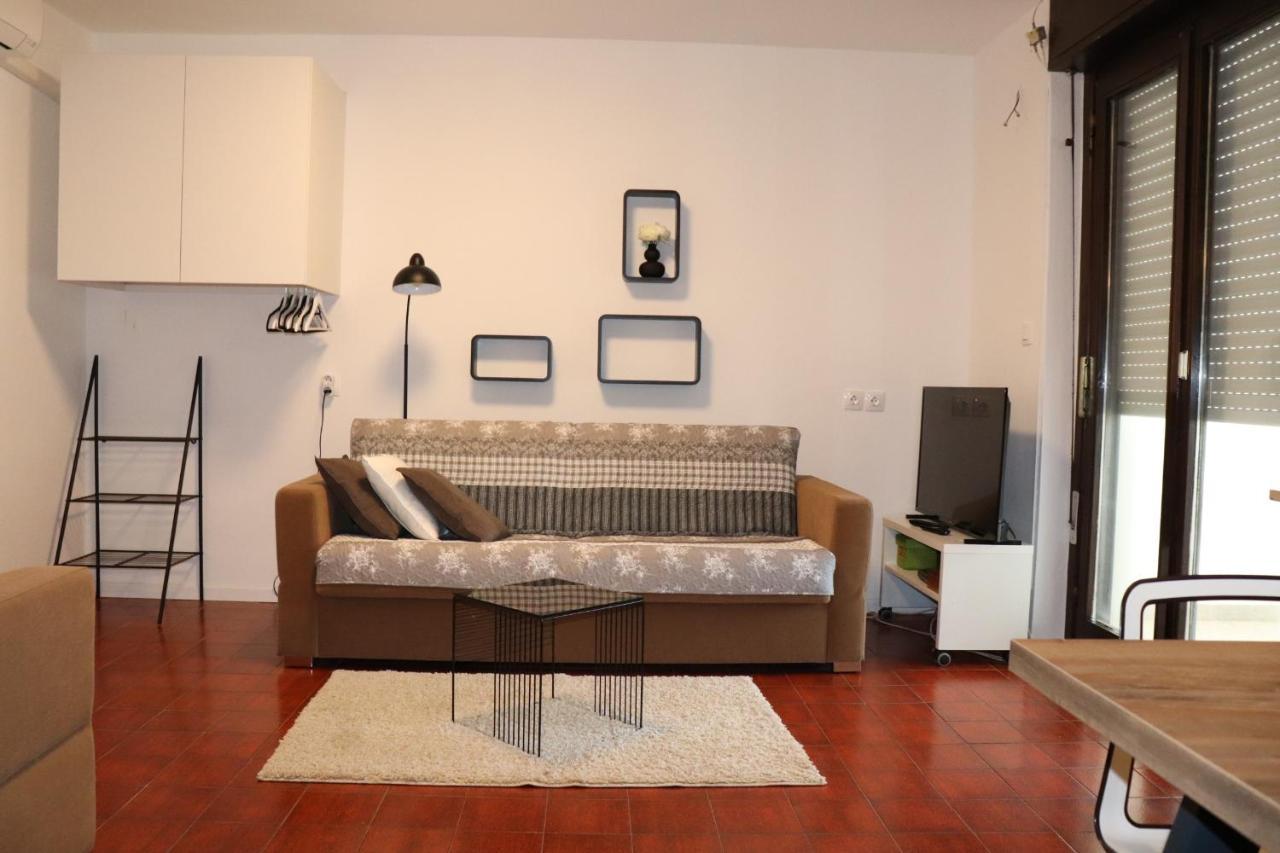 זמברטיה Apartments Zvezdica*** With Garden מראה חיצוני תמונה