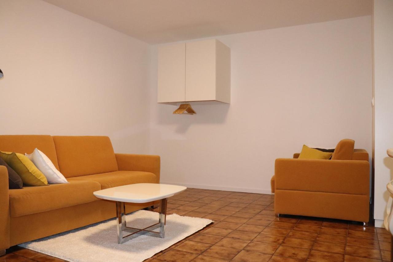 זמברטיה Apartments Zvezdica*** With Garden מראה חיצוני תמונה